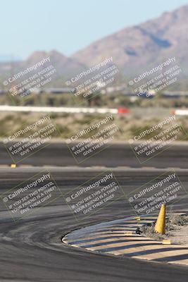 media/Jan-15-2026-Racers Edge (Thu) [[dfebeb70ab]]/1-Around the Pits-Track Walk/